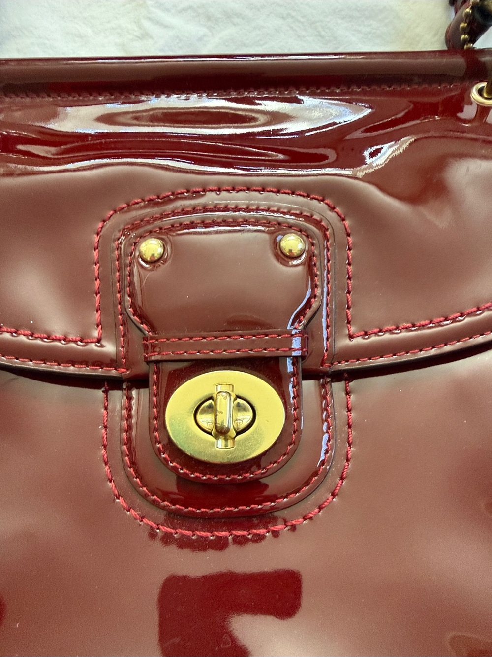 Coach Willis Top Handle Handbag in Crimson Red Patent Leather - Picture 2 of 15